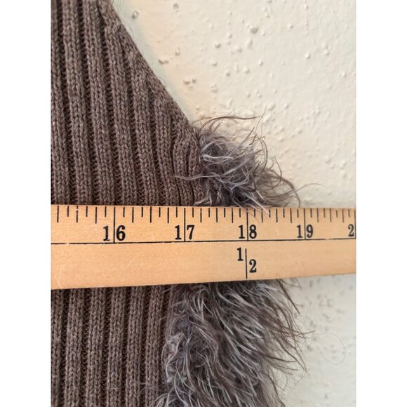 CAbi Womens Faux Fur Alpaca Mohair Blend Vest Brown Ribbed Knit Back - Picture 7 of 8